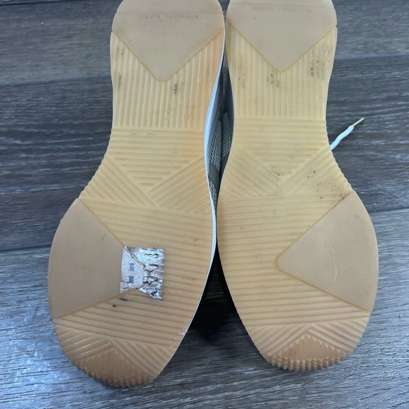 Michael Kors Liv Trainer Sneakers - Picture 10 of 11